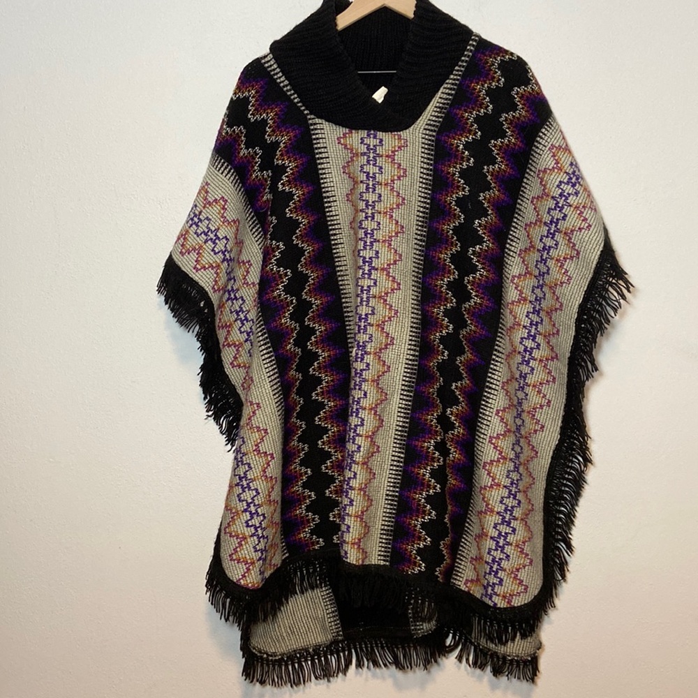 Woven Multicolor Made In Mexico Pullover Open Side Poncho Sweater Black One Size